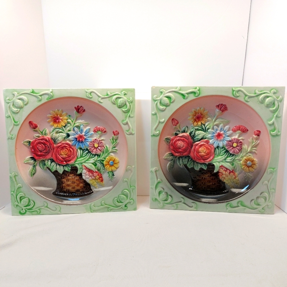 Vintage Ceramic Wall‎ Decor Set Flowers And Vase Raised Plaque Acorn Vines